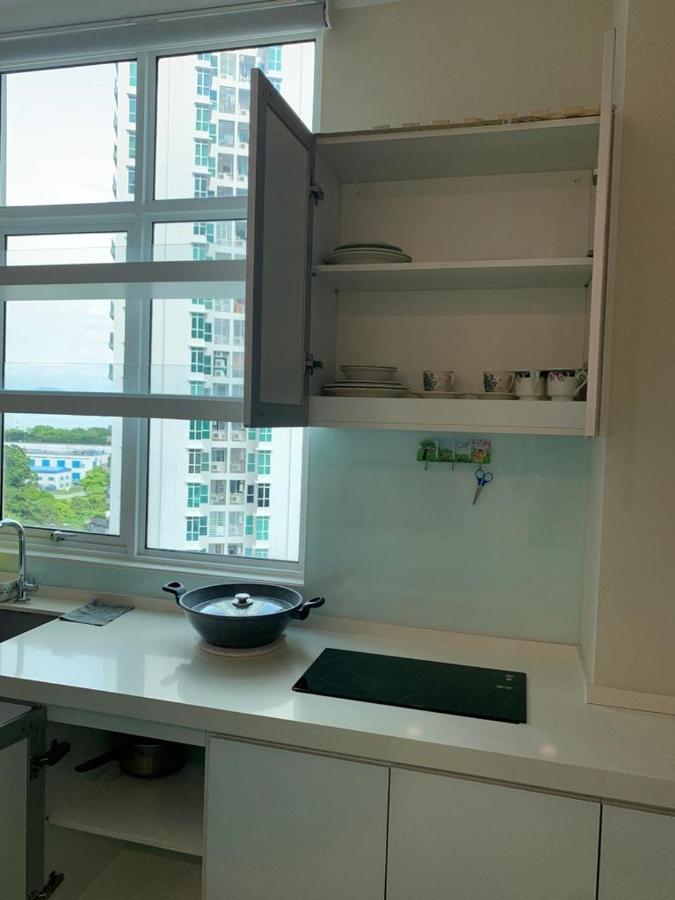 Straits Garden Suites By Yen'S Sojourn George Town Eksteriør bilde